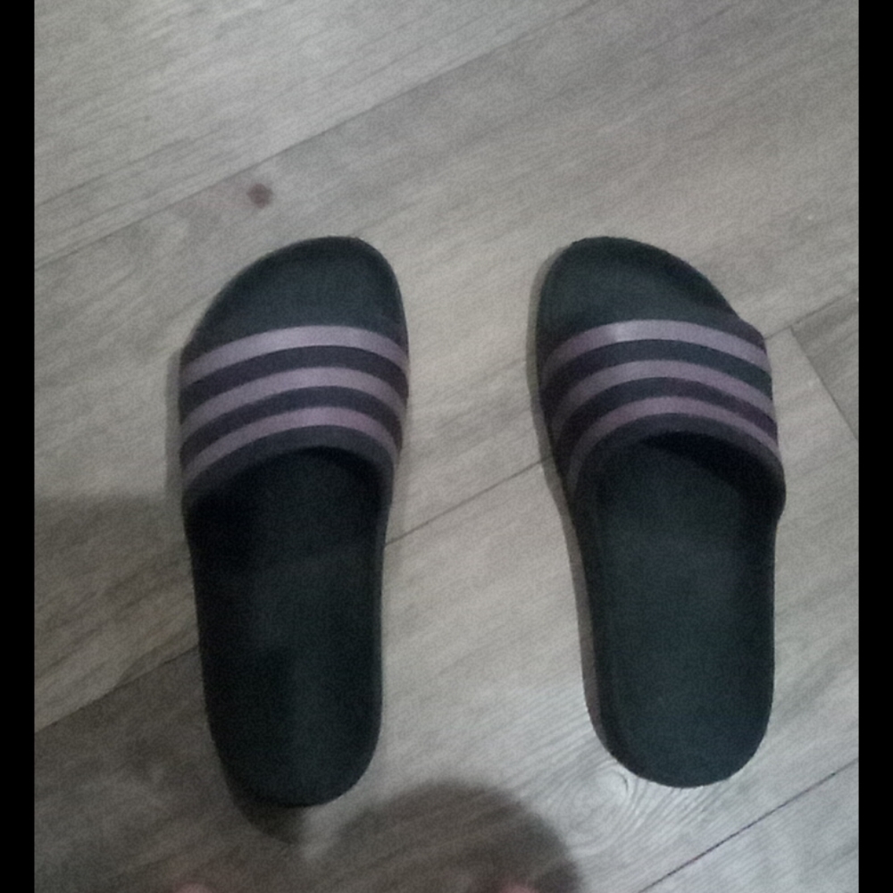 Flip flops